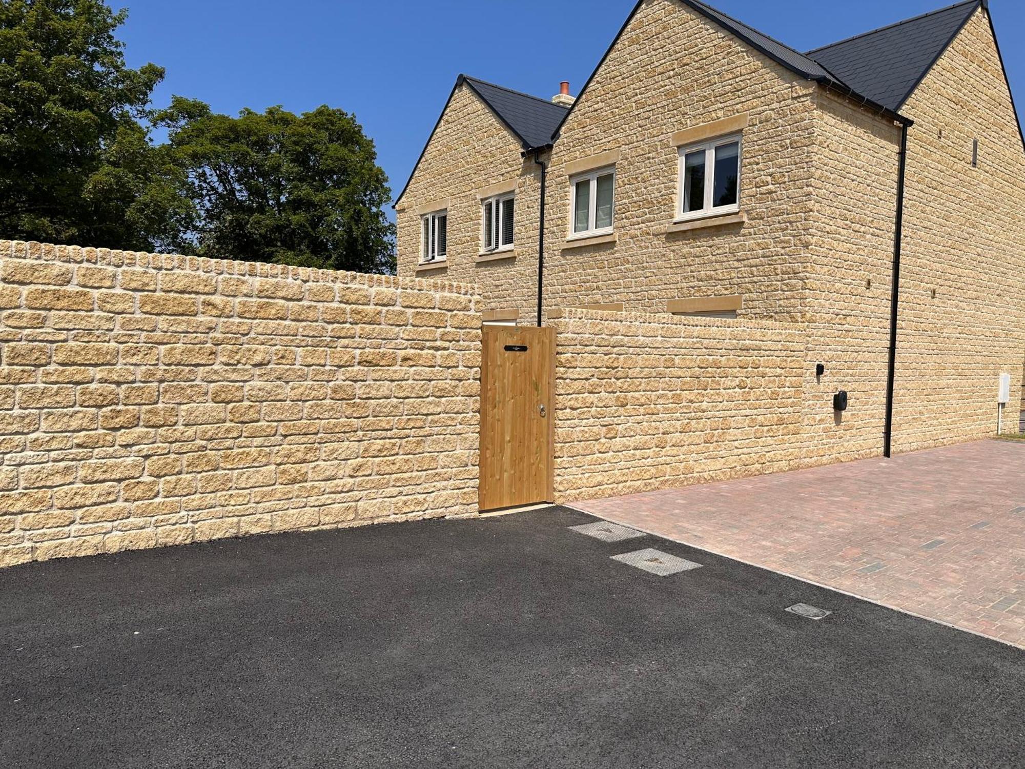 Fleming Cottage - Contemporary Cotswold Home Upper Rissington Екстериор снимка